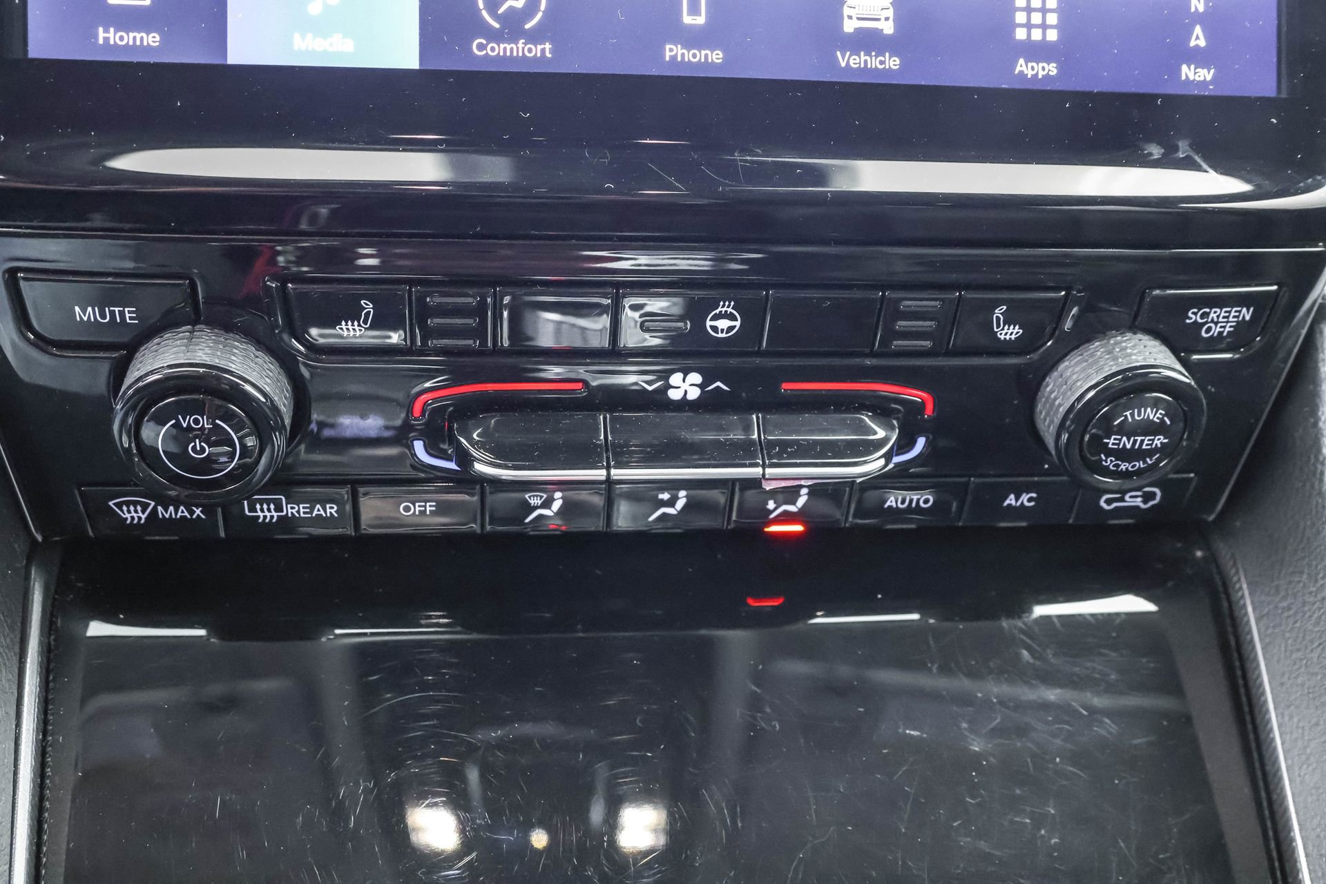 2024 Jeep Grand Cherokee Limited photo 16