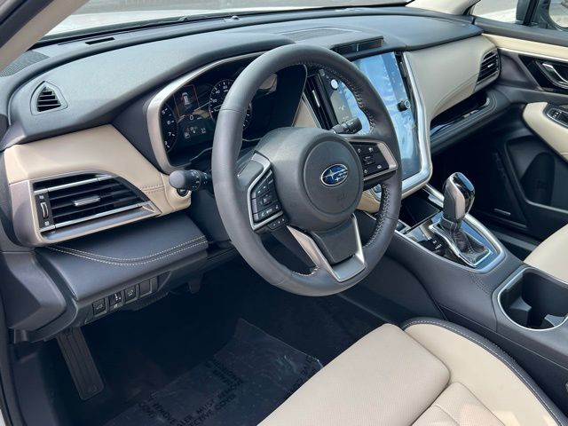 2025 Subaru Outback Limited photo 16