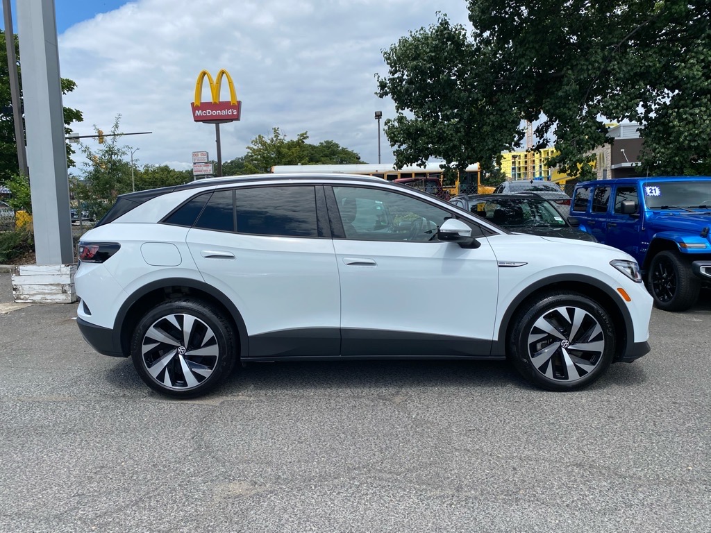 Certified 2022 Volkswagen ID.4 PRO S with VIN WVGUNPE2XNP050369 for sale in Alexandria, VA