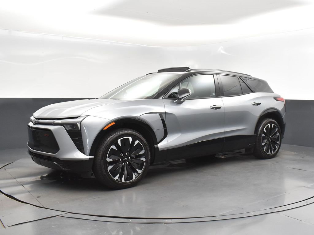 2025 Chevrolet Blazer EV RS photo 3