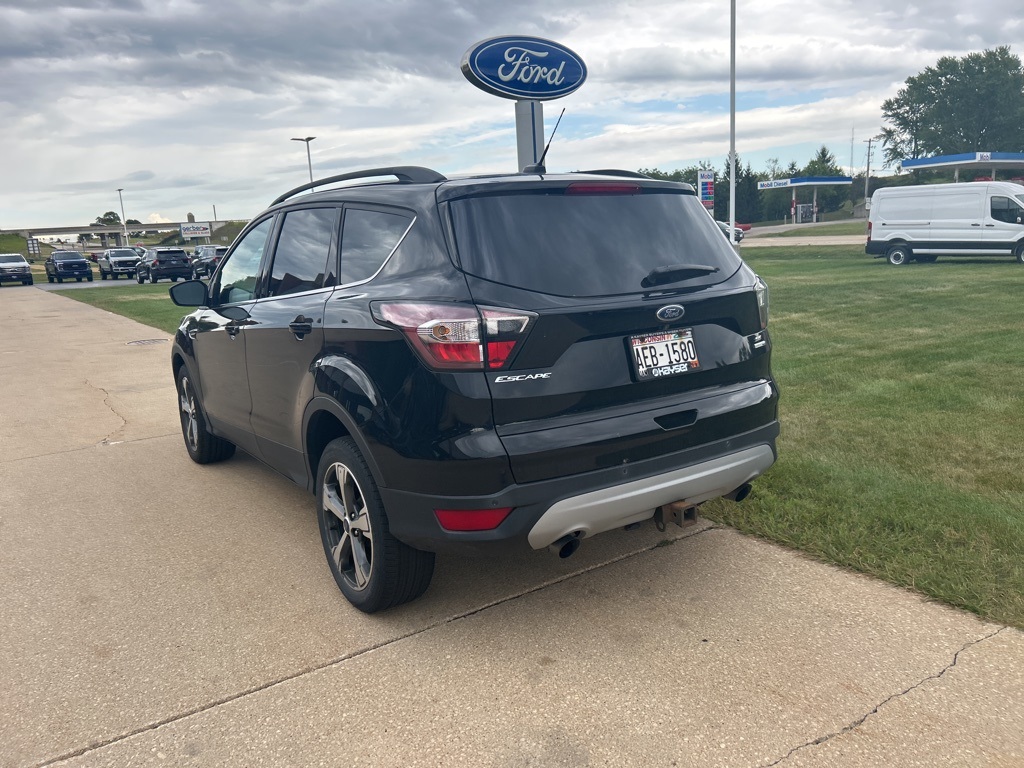 2017 Ford Escape SE photo 3