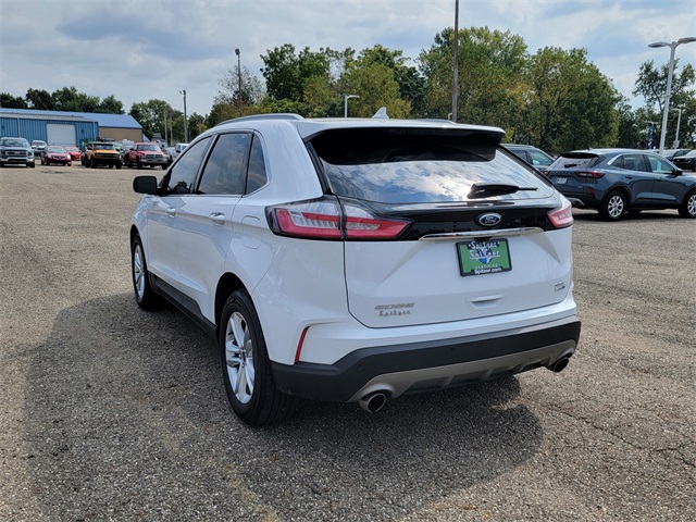 2020 Ford Edge SEL photo 7