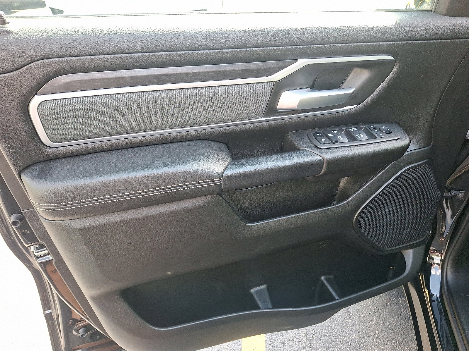 2022 Ram 1500 Big Horn photo 9