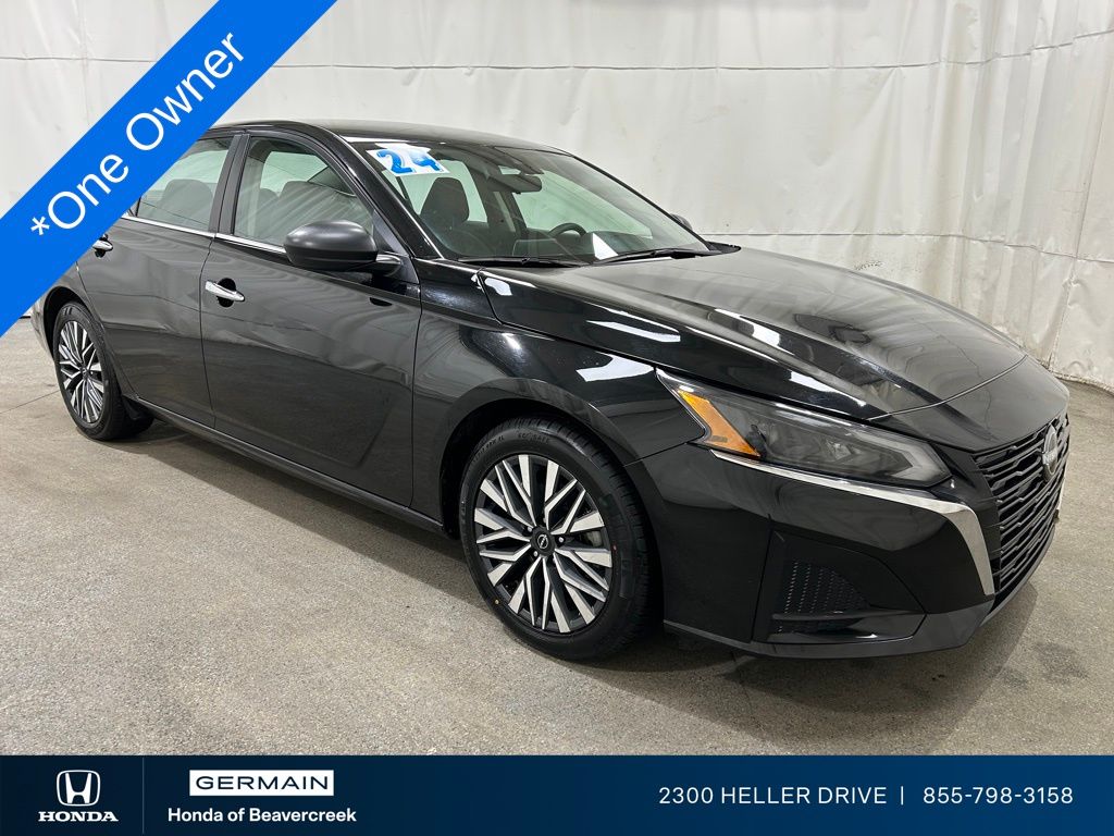 2024 Nissan Altima SV