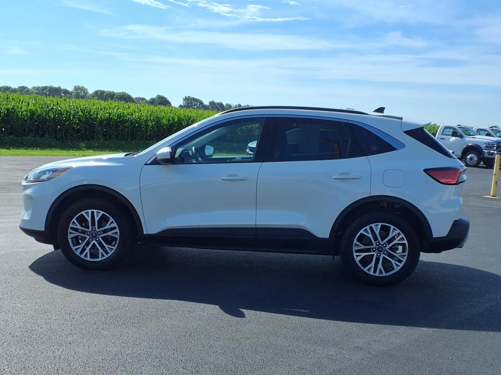 2022 Ford Escape SEL photo 12