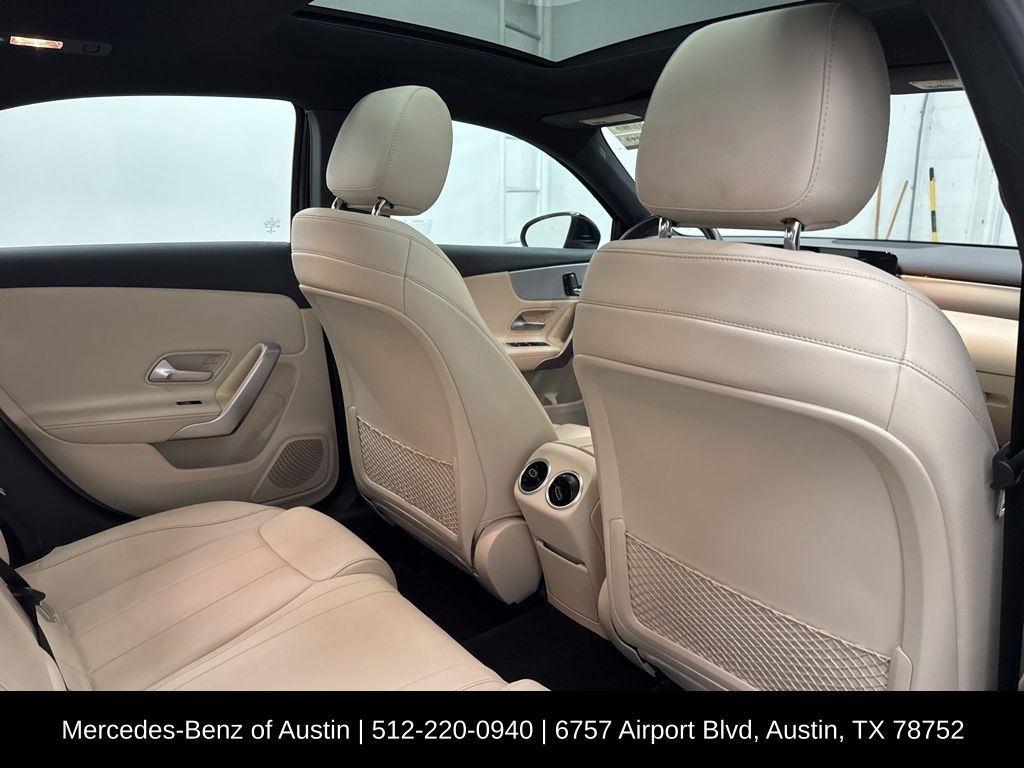 2019 Mercedes Benz A 220 photo 18