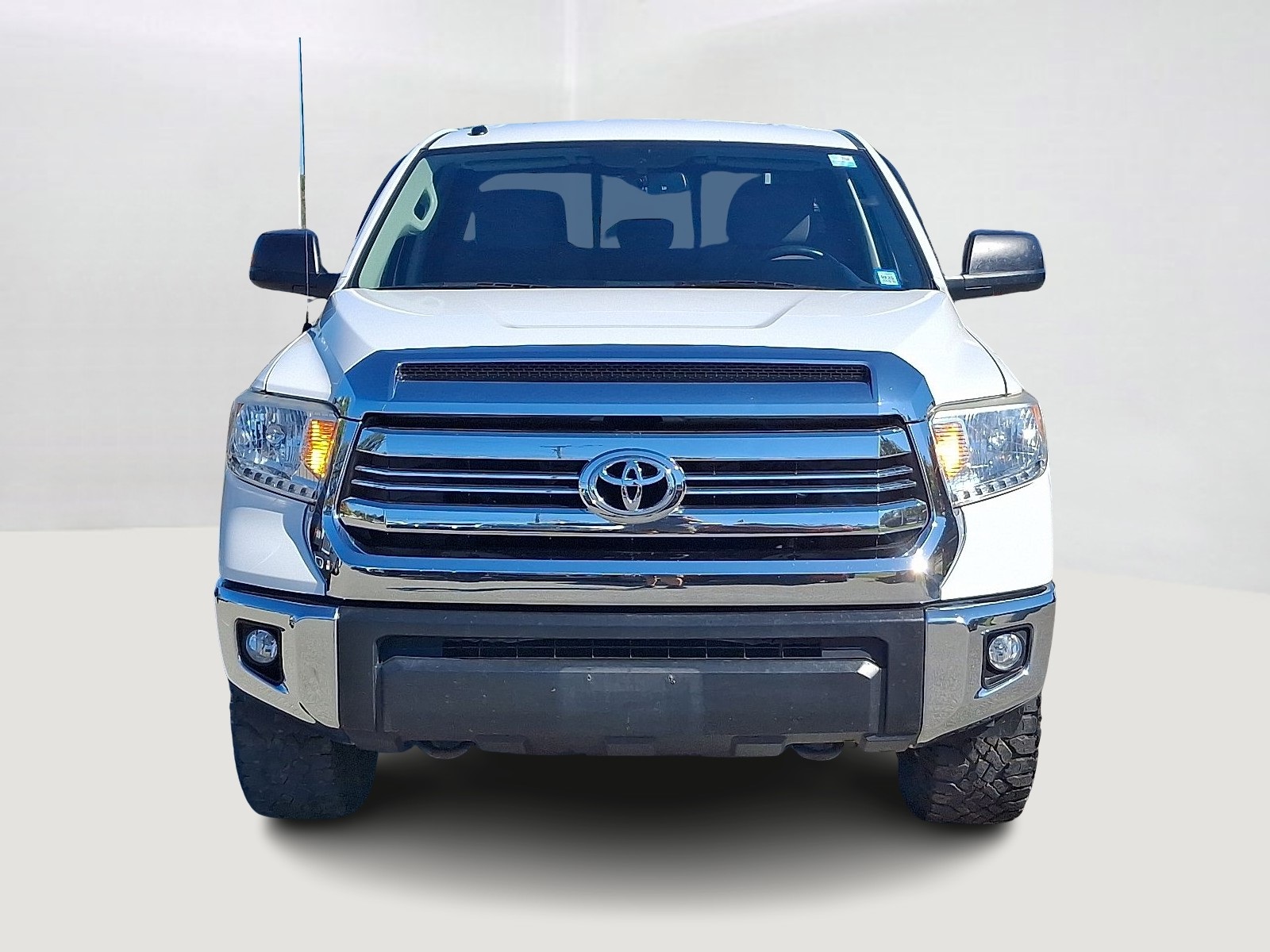 2017 Toyota Tundra TRD Pro photo 2
