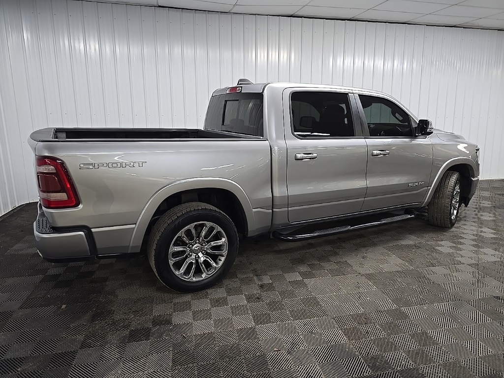 2021 Ram 1500 Laramie photo 3