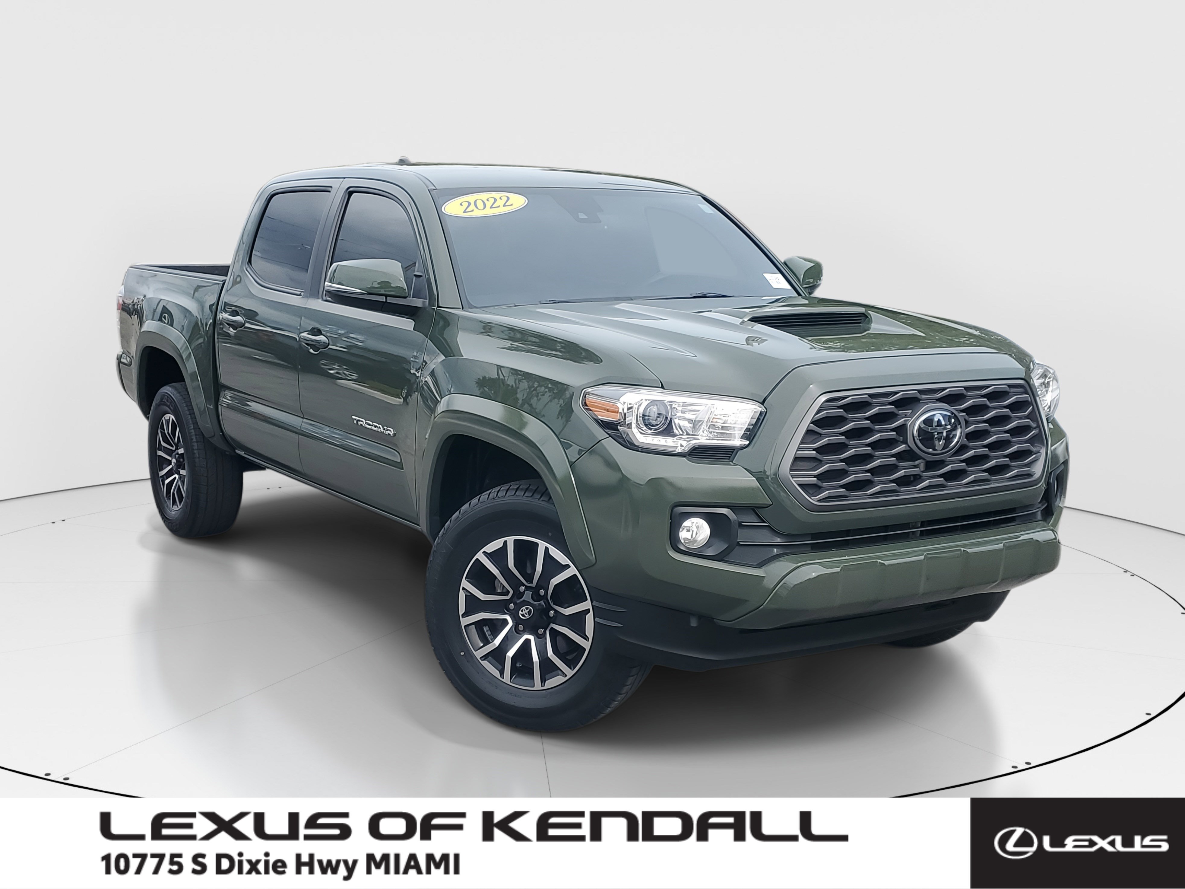2022 Toyota Tacoma TRD Sport's photo