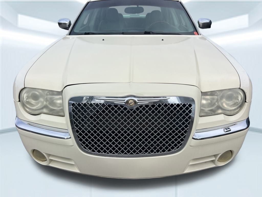 2005 Chrysler 300 C Base photo 3