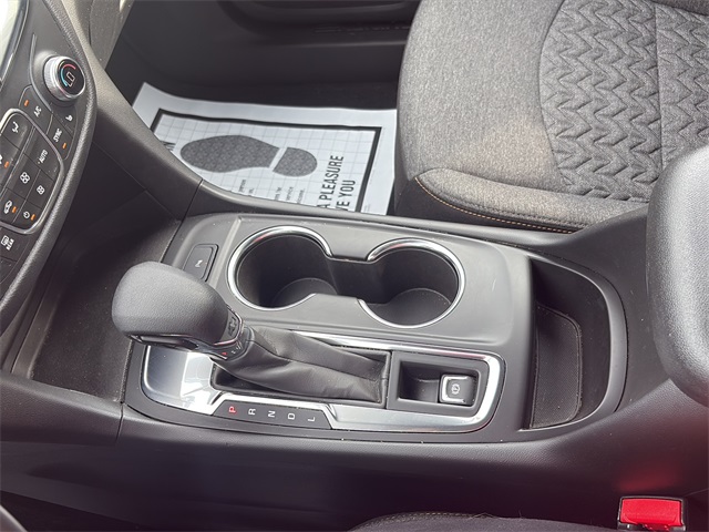 2022 Chevrolet Equinox LT photo 17