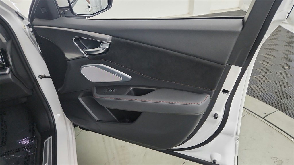 2024 Acura RDX A-Spec Advance photo 13