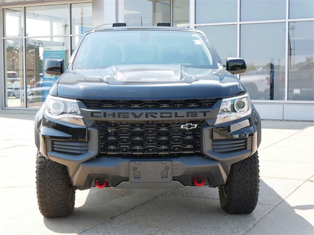 Used 2022 Chevrolet Colorado ZR2 with VIN 1GCGTEEN9N1207589 for sale in Eden Prairie, Minnesota