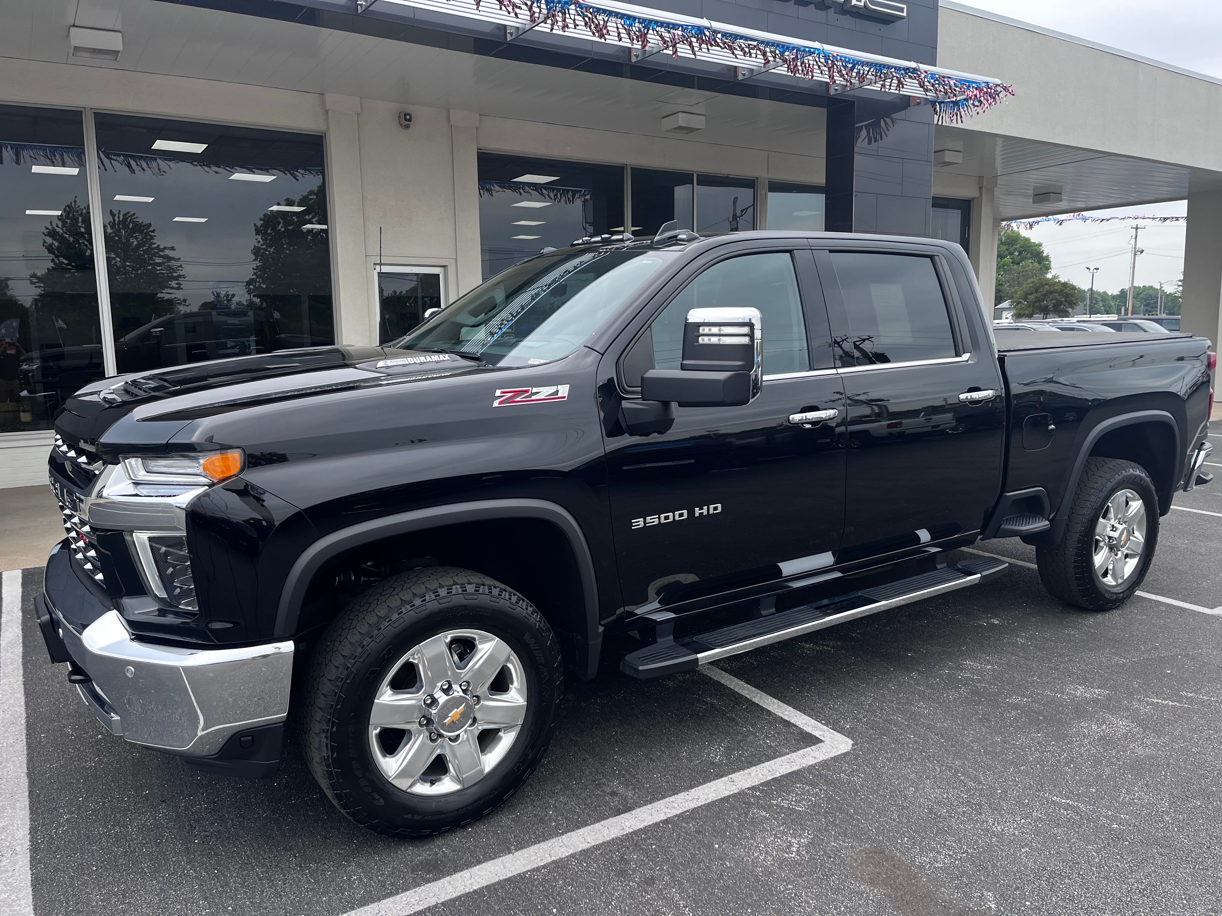 2023 Chevrolet Silverado 3500HD LTZ's photo