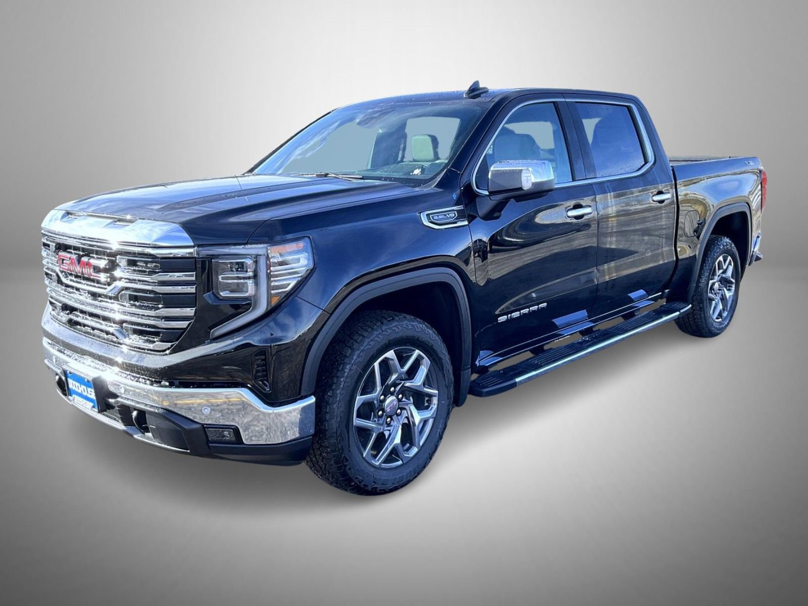 2026 GMC Sierra 1500 SLT's photo