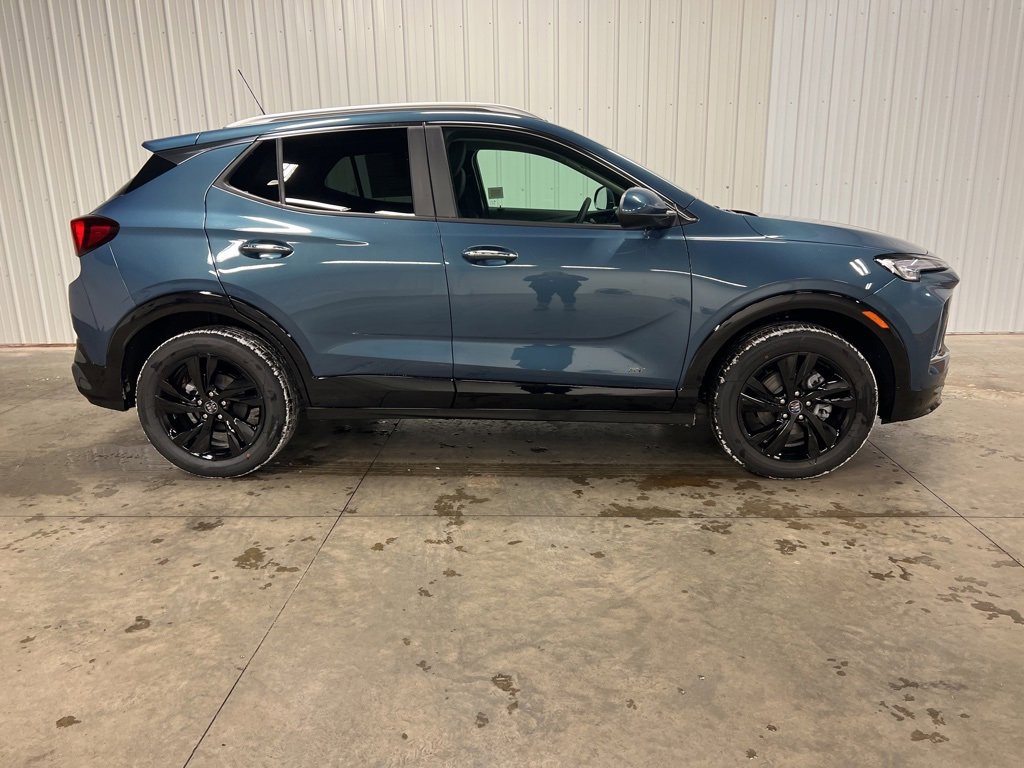 2026 Buick Encore GX Sport Touring photo 2