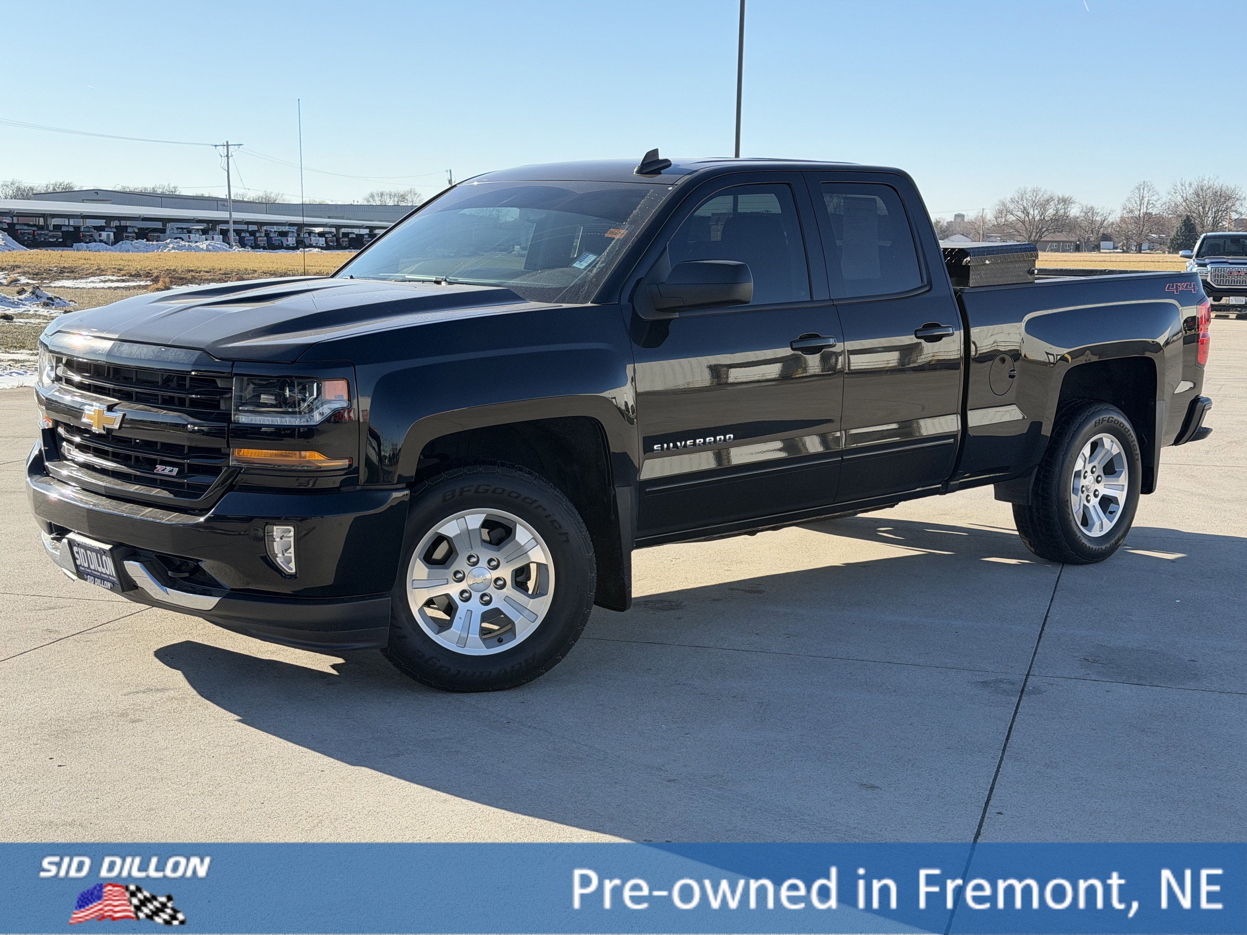 2019 Chevrolet Silverado 1500 LD LT's photo