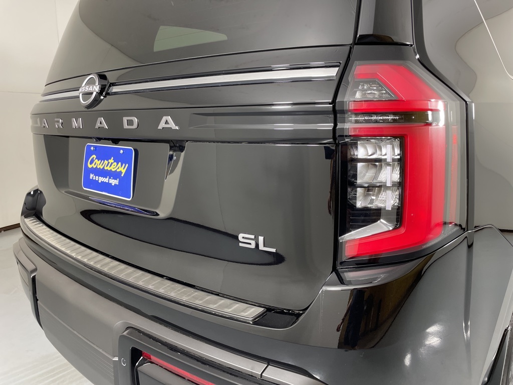 2026 Nissan Armada SL photo 12