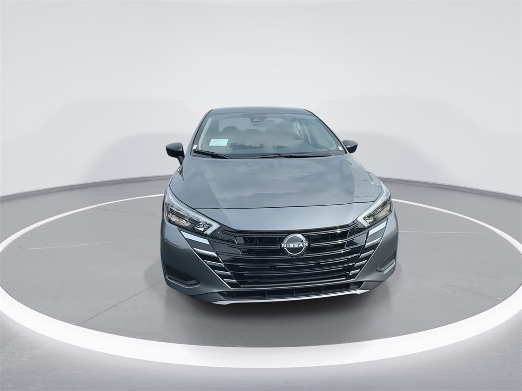 2025 Nissan Versa 1.6 S photo 3