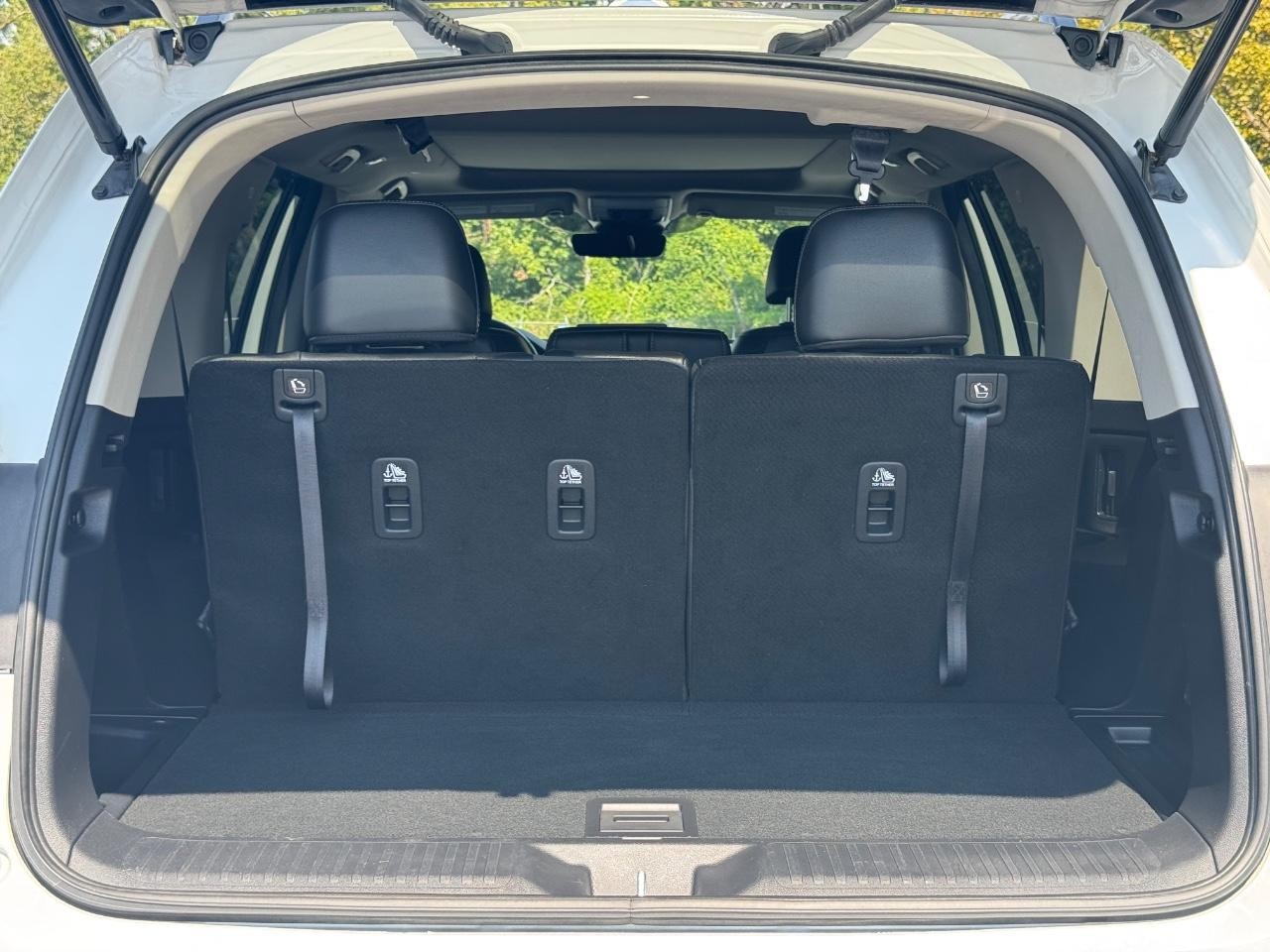 2025 Honda Pilot Touring photo 3