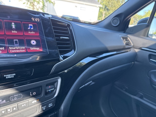2023 Honda Ridgeline Black Edition photo 26