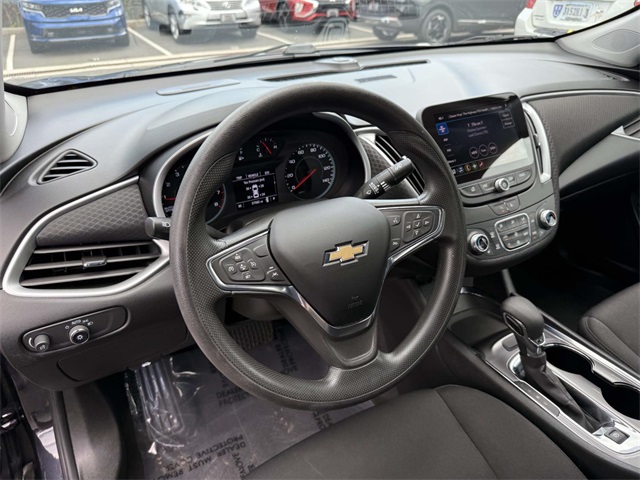 1G1ZD5ST2PF215380