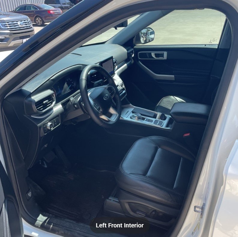 2020 Ford Explorer XLT photo 5