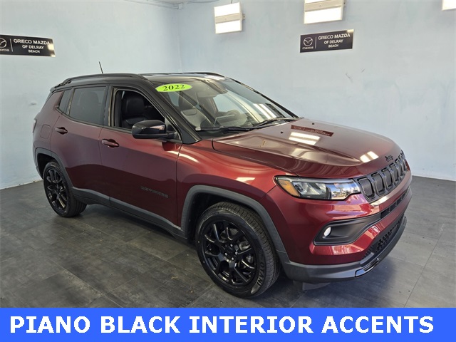 2022 Jeep Compass Altitude photo 2