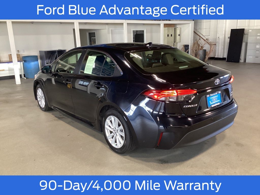 2024 Toyota Corolla Hybrid XLE photo 3