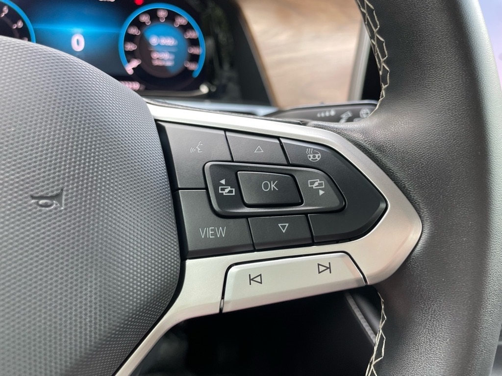 2024 Volkswagen Atlas SE photo 9