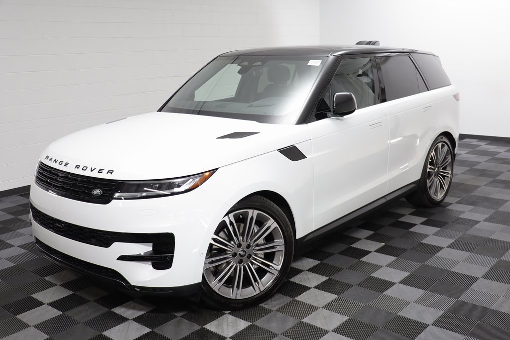 2025 Land Rover Range Rover Sport SE photo 2