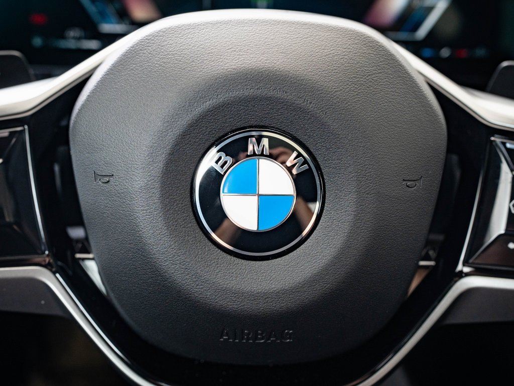 2025 Bmw 530i photo 25
