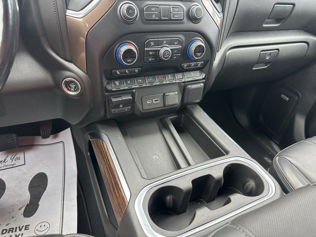 2023 Chevrolet Silverado 2500HD High Country photo 24