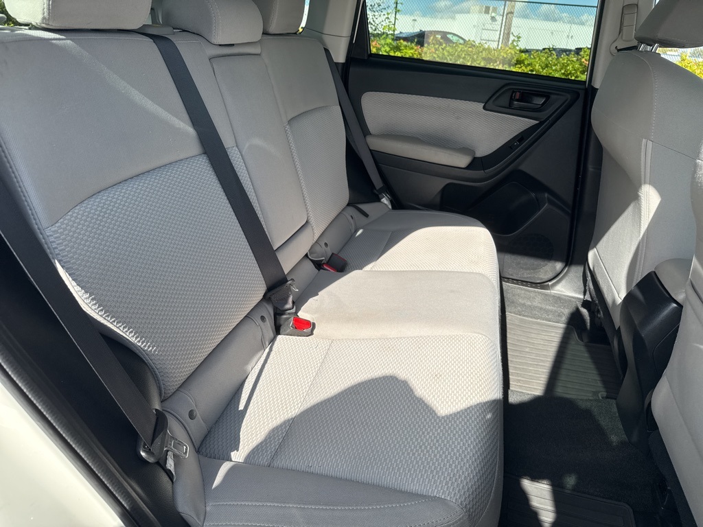 2017 Subaru Forester 2.5i Premium photo 20