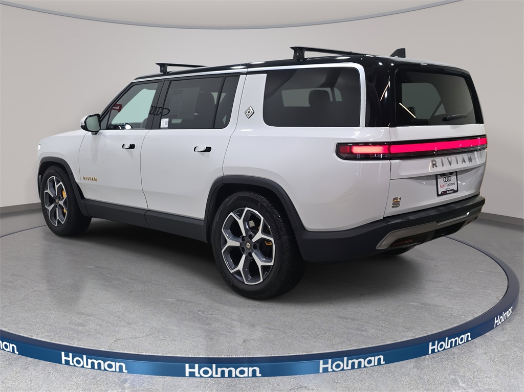 2023 Rivian R1S Adventure photo 7