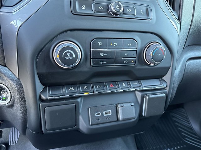 2022 Chevrolet Silverado 1500 Custom photo 25