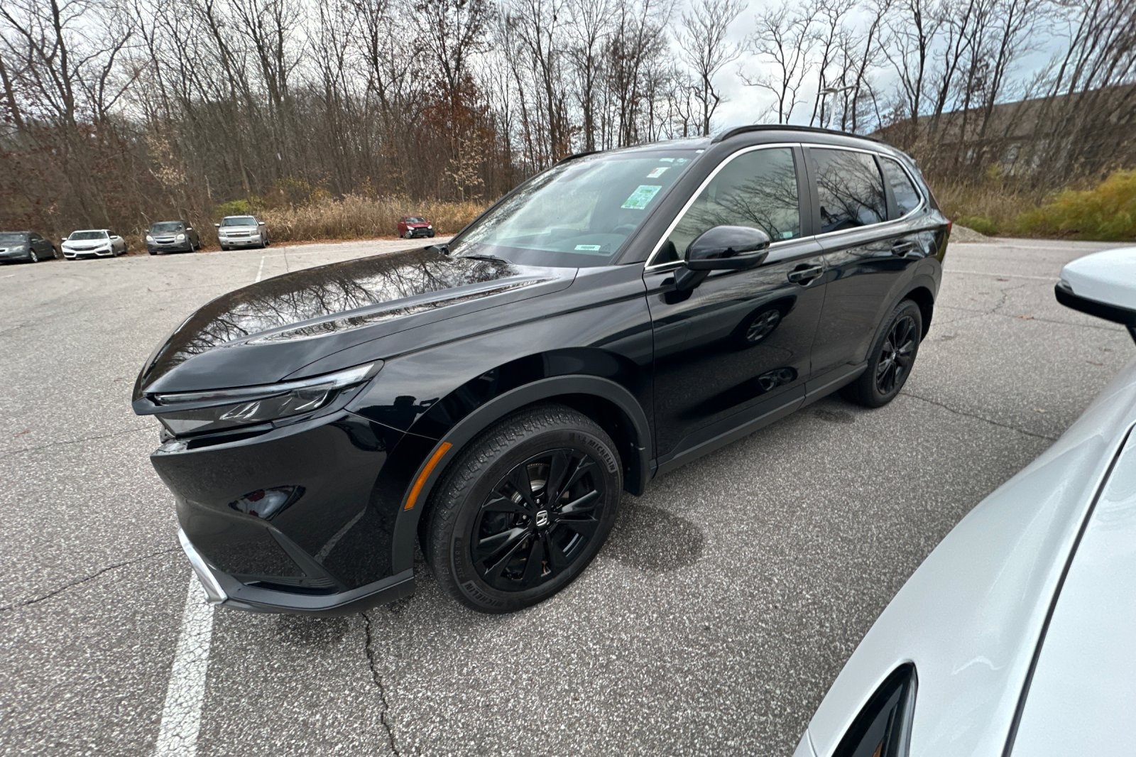 2023 Honda CR-V Hybrid Sport Touring photo 2