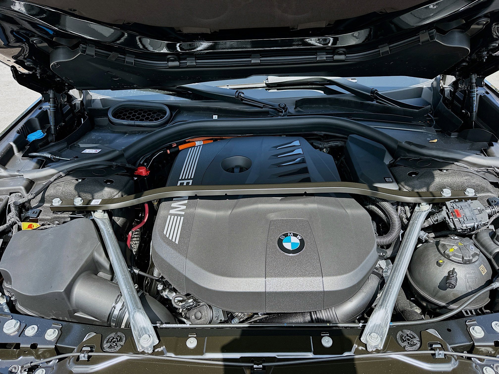2025 Bmw 750e 750e xDrive photo 25