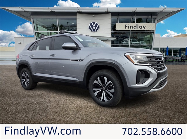 2026 Volkswagen Atlas Cross Sport SE's photo