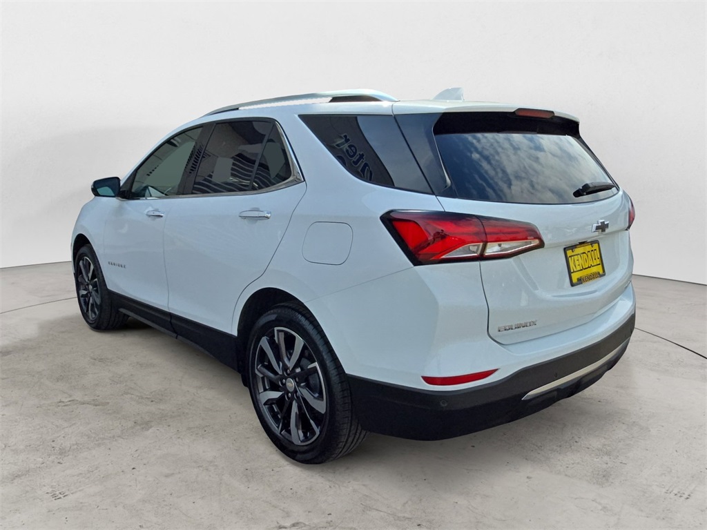 2023 Chevrolet Equinox Premier photo 3