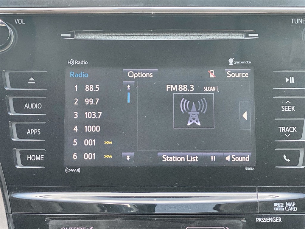 2017 Toyota Prius V Four photo 12