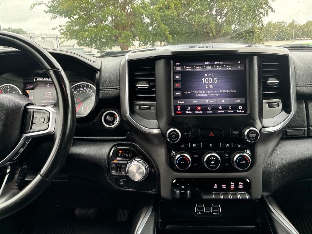 2021 Ram 1500 Laramie photo 16