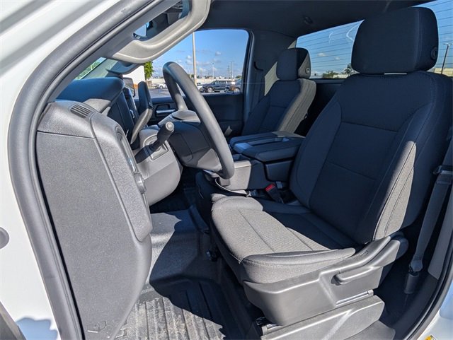 2026 Chevrolet Silverado 1500 photo 4