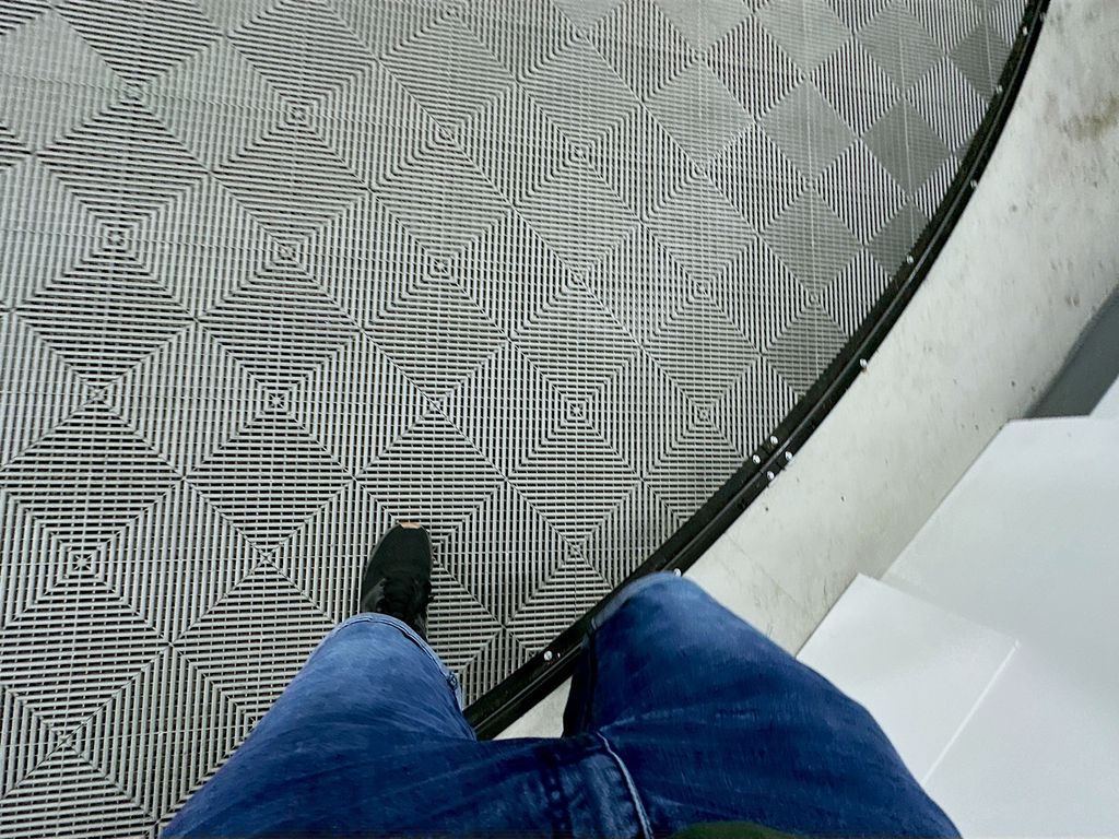 View 8
