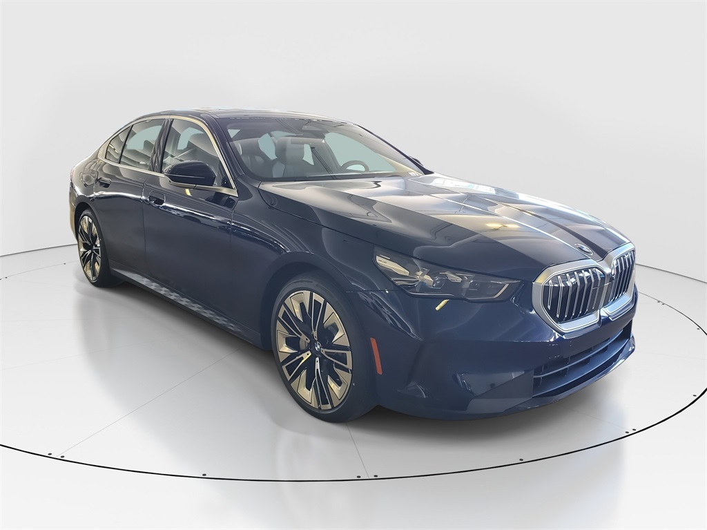 2026 Bmw 530i photo 2