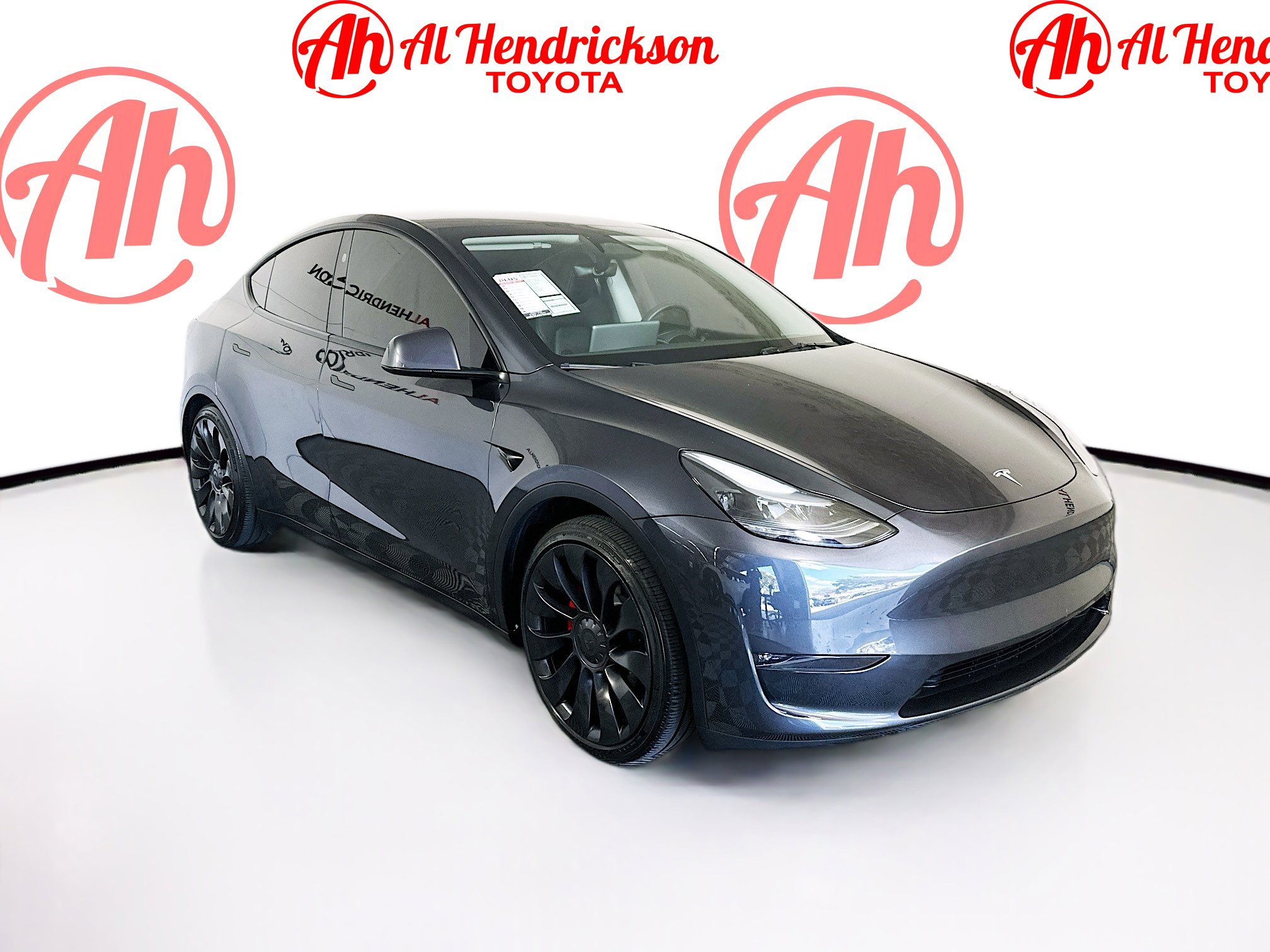 2025 Tesla Model Y Performance's photo