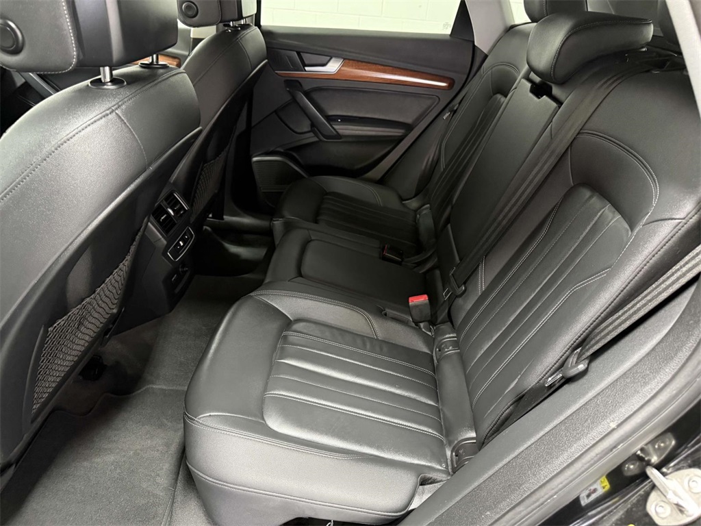 2023 Audi Q5 45 S line Premium photo 27