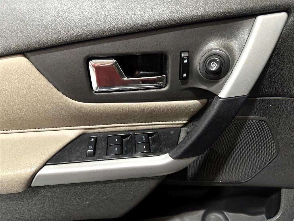 2014 Ford Edge SE photo 13