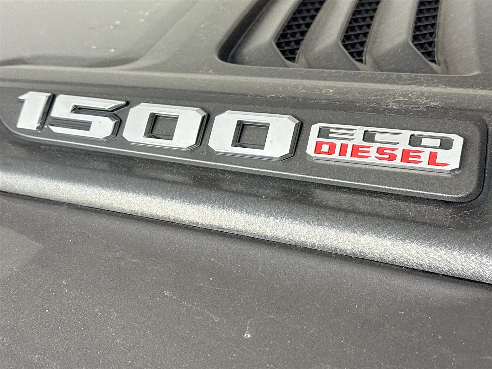2022 Ram 1500 Laramie photo 10
