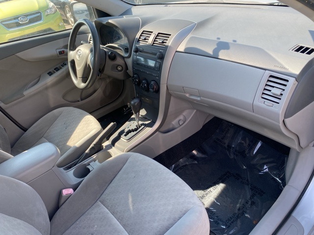 2009 Toyota Corolla Base photo 21